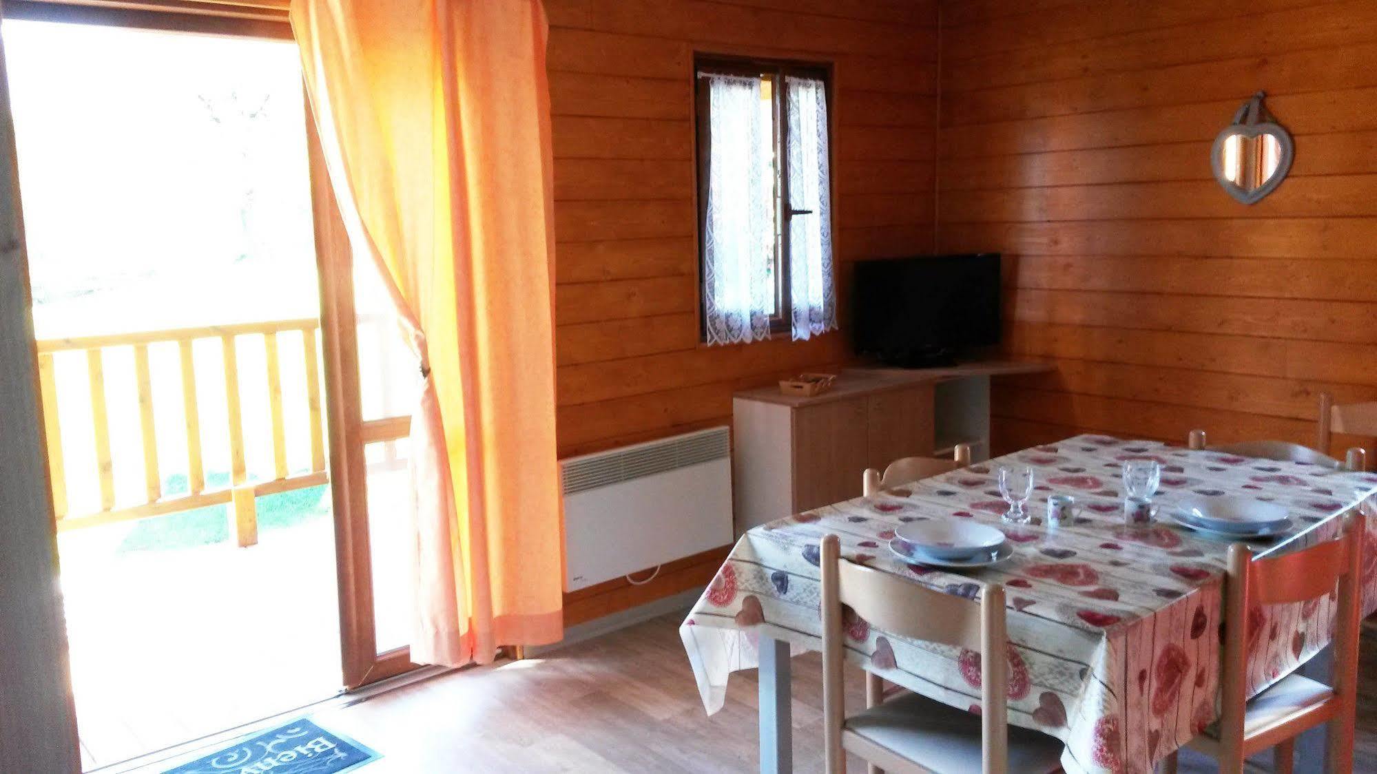 Chalets Du Lac Arcizans-Avant Dış mekan fotoğraf